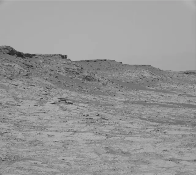 Sol 2750: Mast Camera (Mastcam)