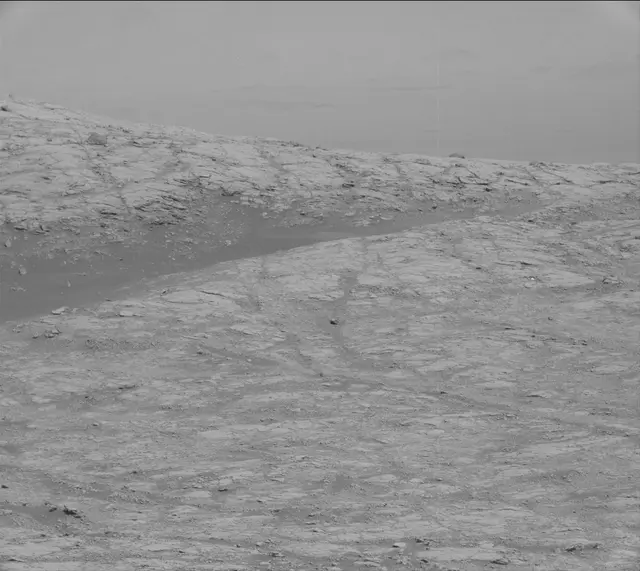 Sol 2750: Mast Camera (Mastcam)