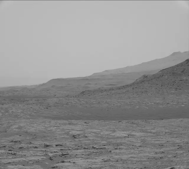 Sol 2750: Mast Camera (Mastcam)
