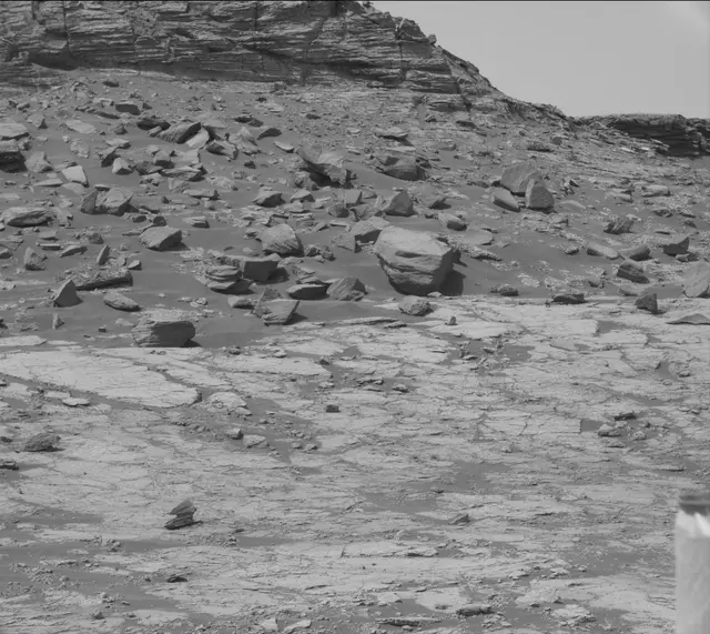 Sol 2750: Mast Camera (Mastcam)