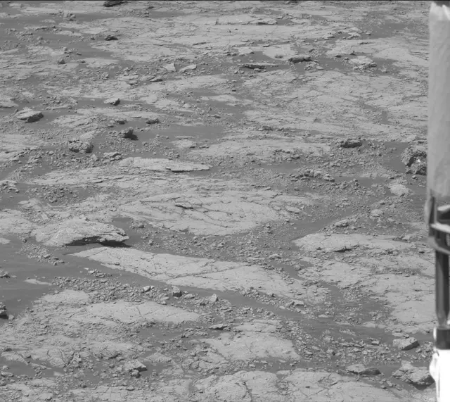 Sol 2750: Mast Camera (Mastcam)