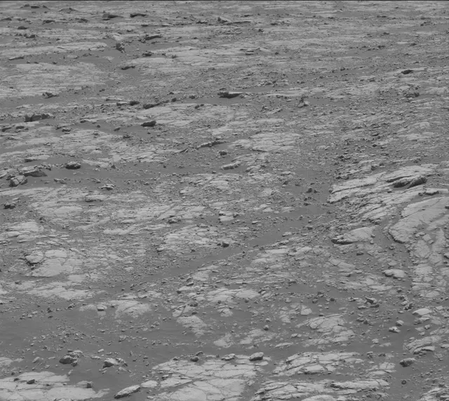Sol 2750: Mast Camera (Mastcam)