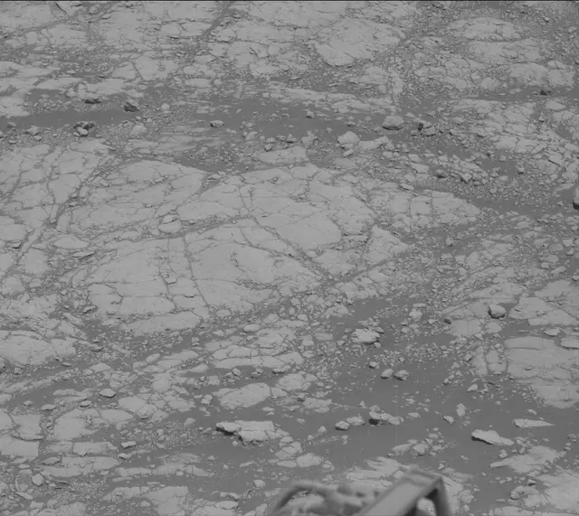 Sol 2750: Mast Camera (Mastcam)