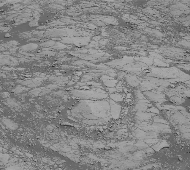 Sol 2750: Mast Camera (Mastcam)