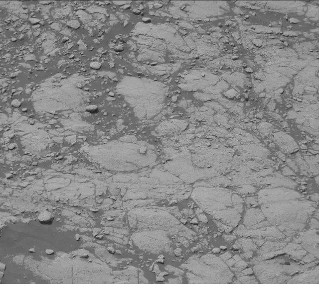 Sol 2750: Mast Camera (Mastcam)
