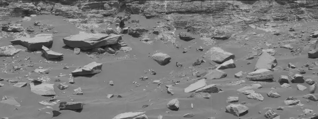 Sol 2751: Mast Camera (Mastcam)