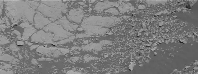 Sol 2751: Mast Camera (Mastcam)