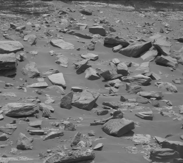Sol 2751: Mast Camera (Mastcam)