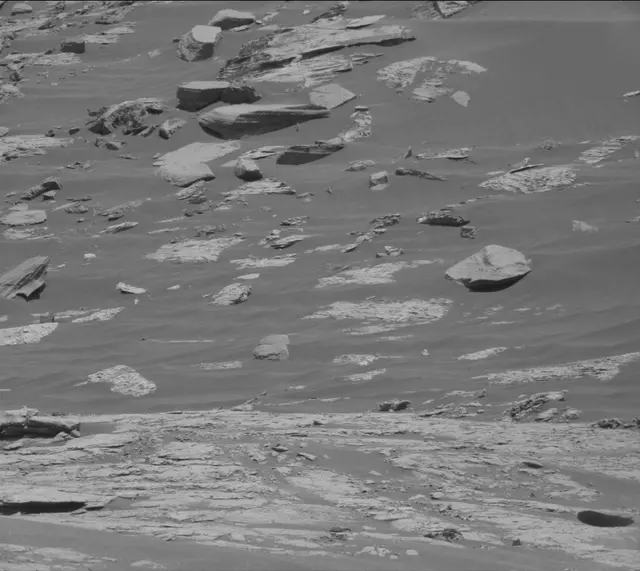 Sol 2751: Mast Camera (Mastcam)