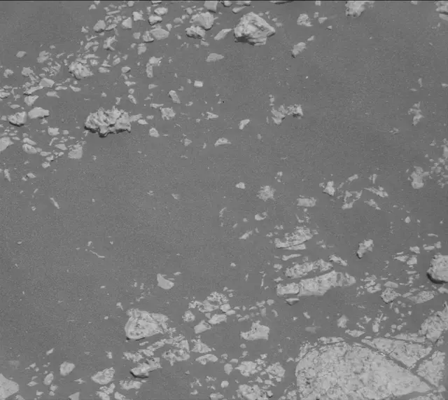Sol 2751: Mast Camera (Mastcam)