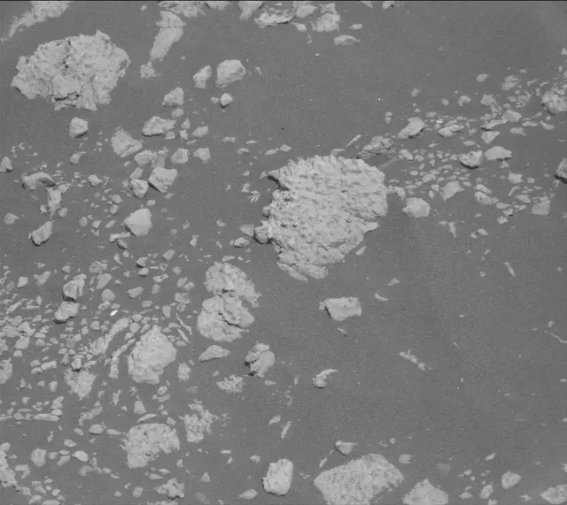 Sol 2751: Mast Camera (Mastcam)