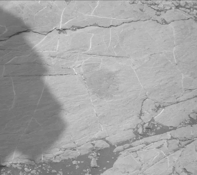 Sol 2753: Mast Camera (Mastcam)
