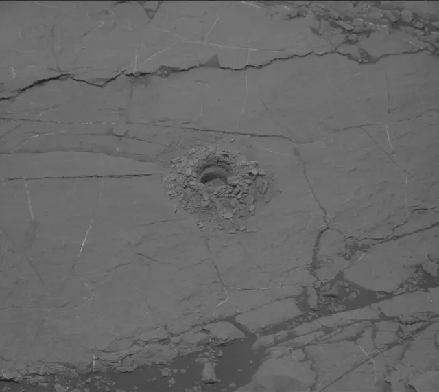 Sol 2755: Mast Camera (Mastcam)