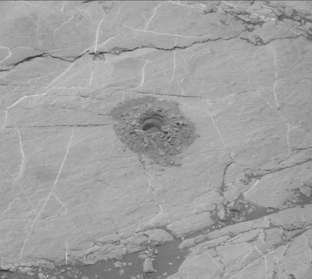 Sol 2755: Mast Camera (Mastcam)