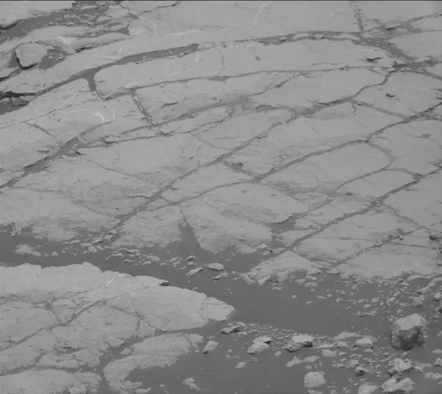 Sol 2755: Mast Camera (Mastcam)