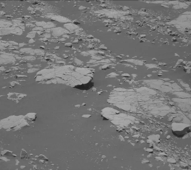 Sol 2756: Mast Camera (Mastcam)