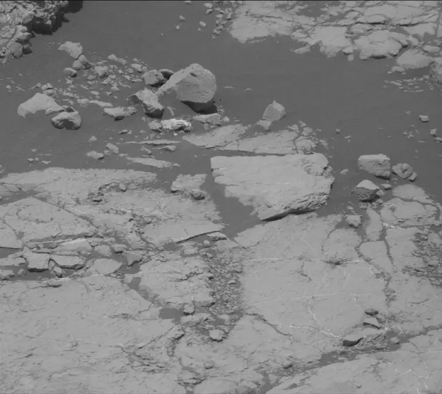 Sol 2756: Mast Camera (Mastcam)