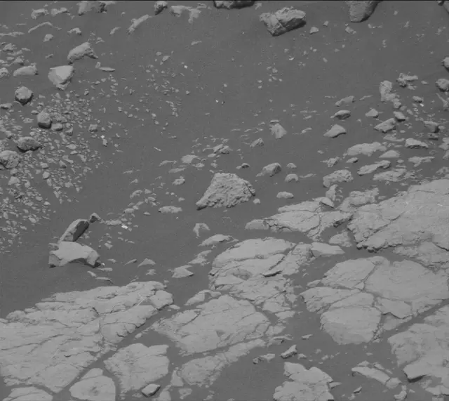 Sol 2756: Mast Camera (Mastcam)