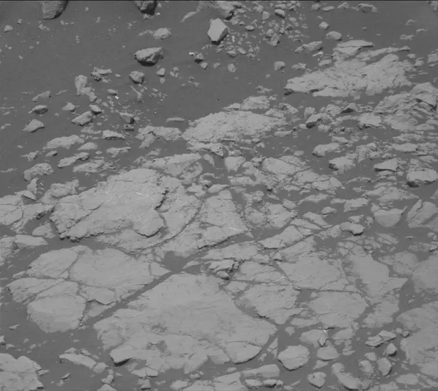 Sol 2756: Mast Camera (Mastcam)