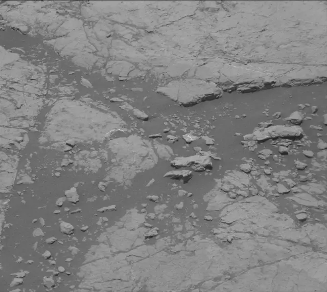 Sol 2756: Mast Camera (Mastcam)