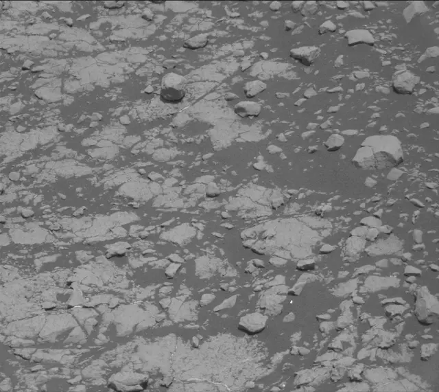 Sol 2758: Mast Camera (Mastcam)