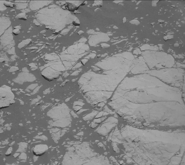Sol 2758: Mast Camera (Mastcam)