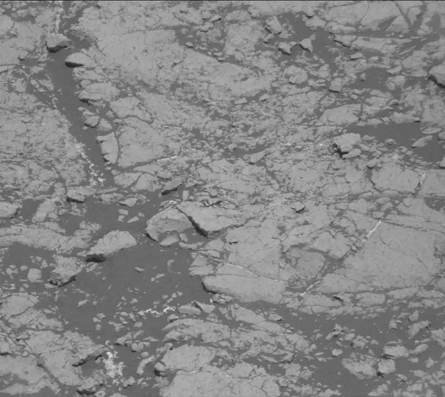 Sol 2758: Mast Camera (Mastcam)