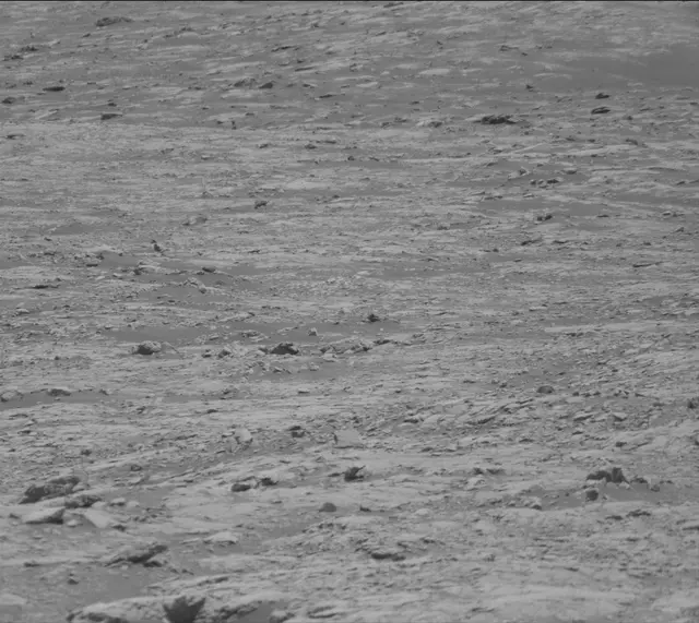 Sol 2761: Mast Camera (Mastcam)