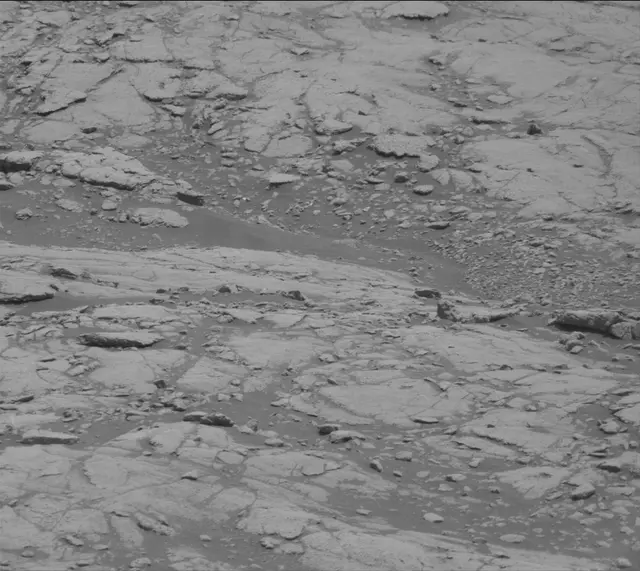 Sol 2761: Mast Camera (Mastcam)