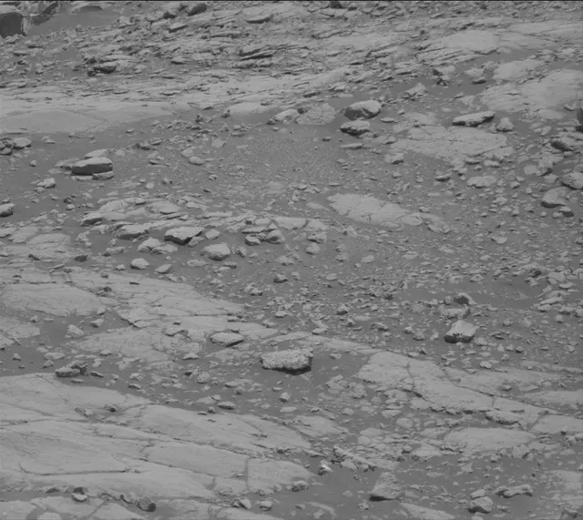 Sol 2761: Mast Camera (Mastcam)