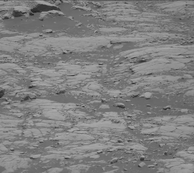 Sol 2761: Mast Camera (Mastcam)