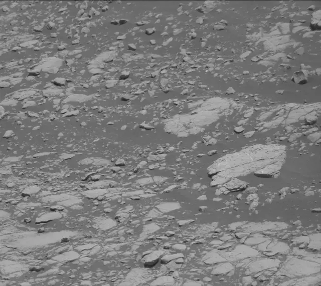 Sol 2761: Mast Camera (Mastcam)