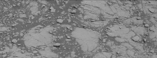 Sol 2762: Mast Camera (Mastcam)