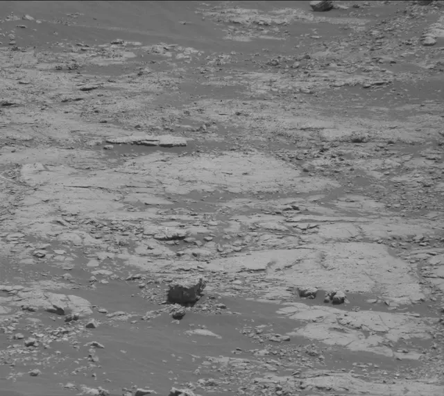 Sol 2762: Mast Camera (Mastcam)