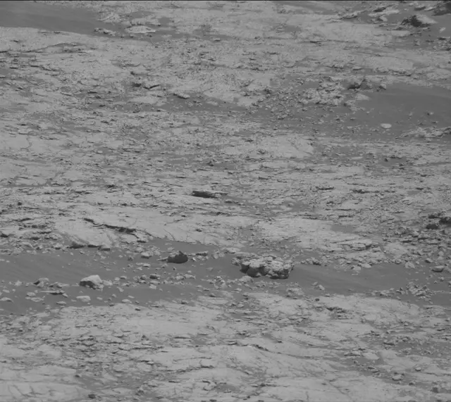 Sol 2762: Mast Camera (Mastcam)