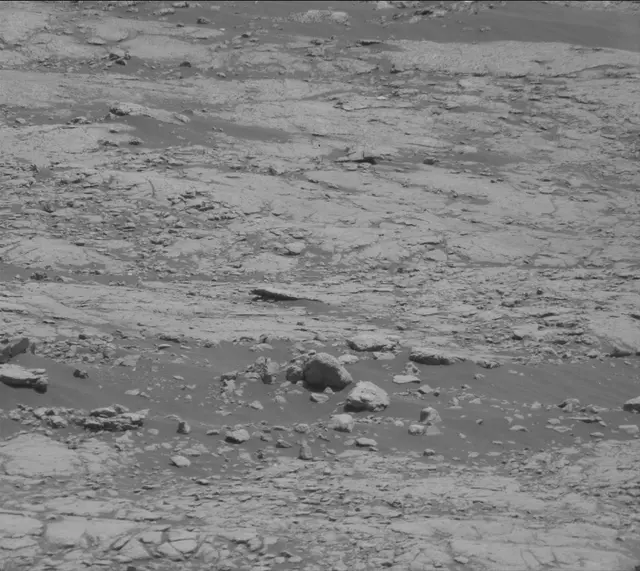Sol 2762: Mast Camera (Mastcam)