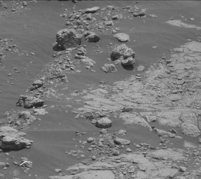 Sol 2762: Mast Camera (Mastcam)