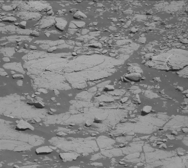 Sol 2762: Mast Camera (Mastcam)