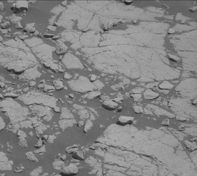 Sol 2762: Mast Camera (Mastcam)
