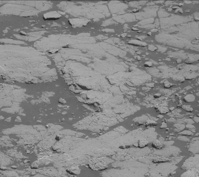 Sol 2762: Mast Camera (Mastcam)