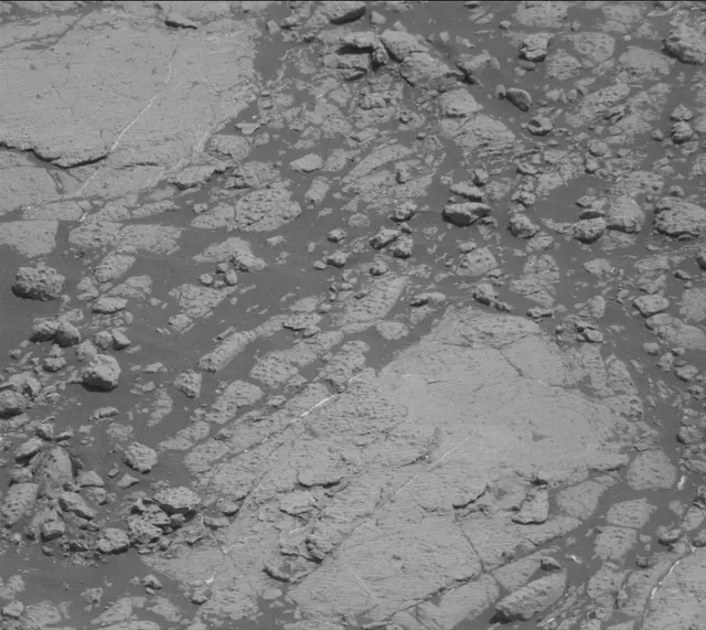 Sol 2762: Mast Camera (Mastcam)