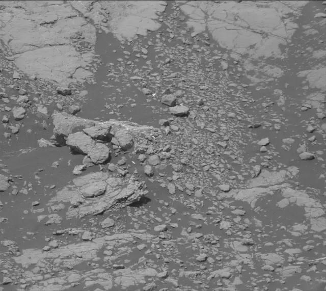 Sol 2764: Mast Camera (Mastcam)