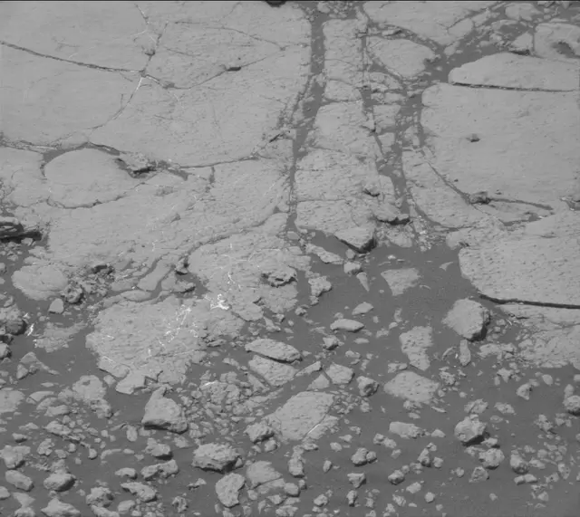 Sol 2764: Mast Camera (Mastcam)