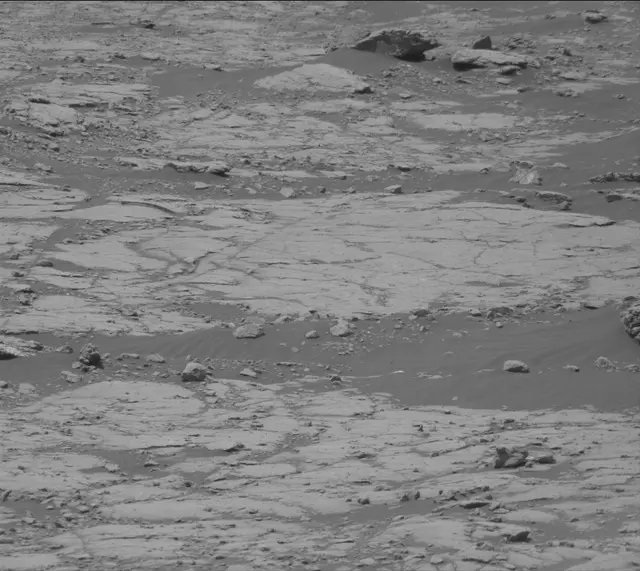 Sol 2764: Mast Camera (Mastcam)