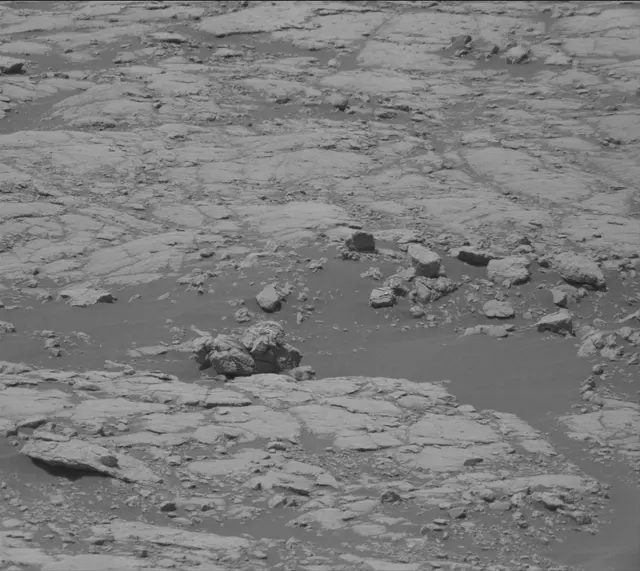 Sol 2764: Mast Camera (Mastcam)