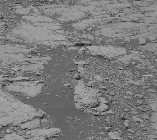 Sol 2764: Mast Camera (Mastcam)