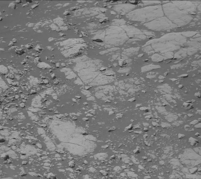 Sol 2764: Mast Camera (Mastcam)