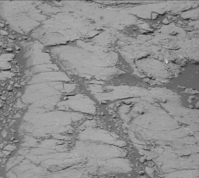 Sol 2764: Mast Camera (Mastcam)