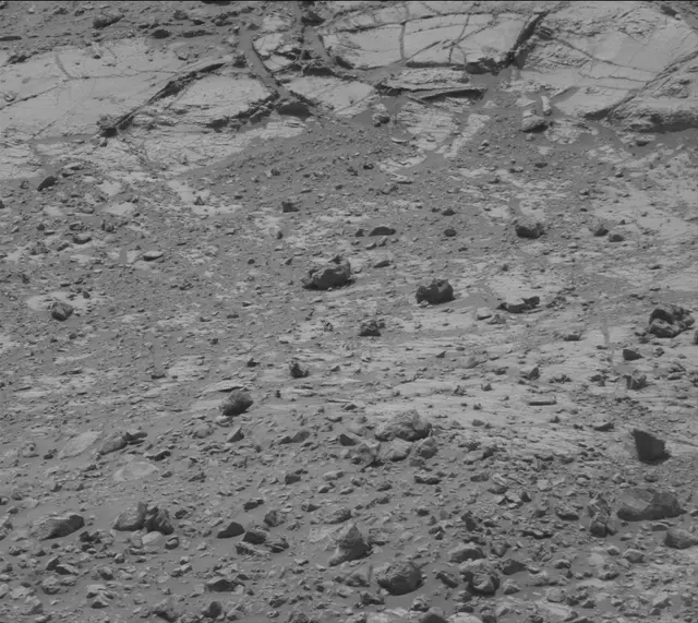 Sol 2767: Mast Camera (Mastcam)