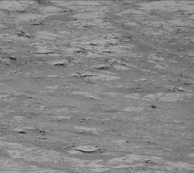 Sol 2767: Mast Camera (Mastcam)